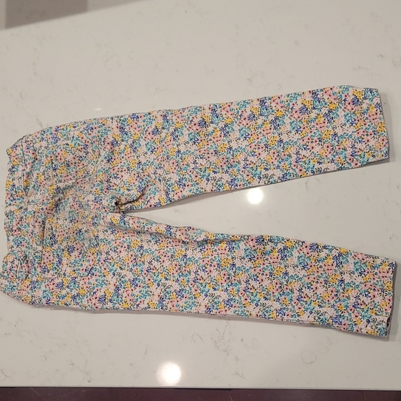 Carter's 4T pants Bundle ( 5 pairs) - Picture 5 of 9